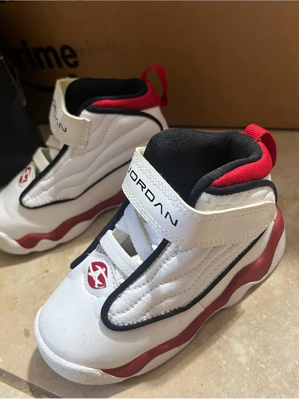 Jordan Kids White and Red Hook-and-Loop Sneakers